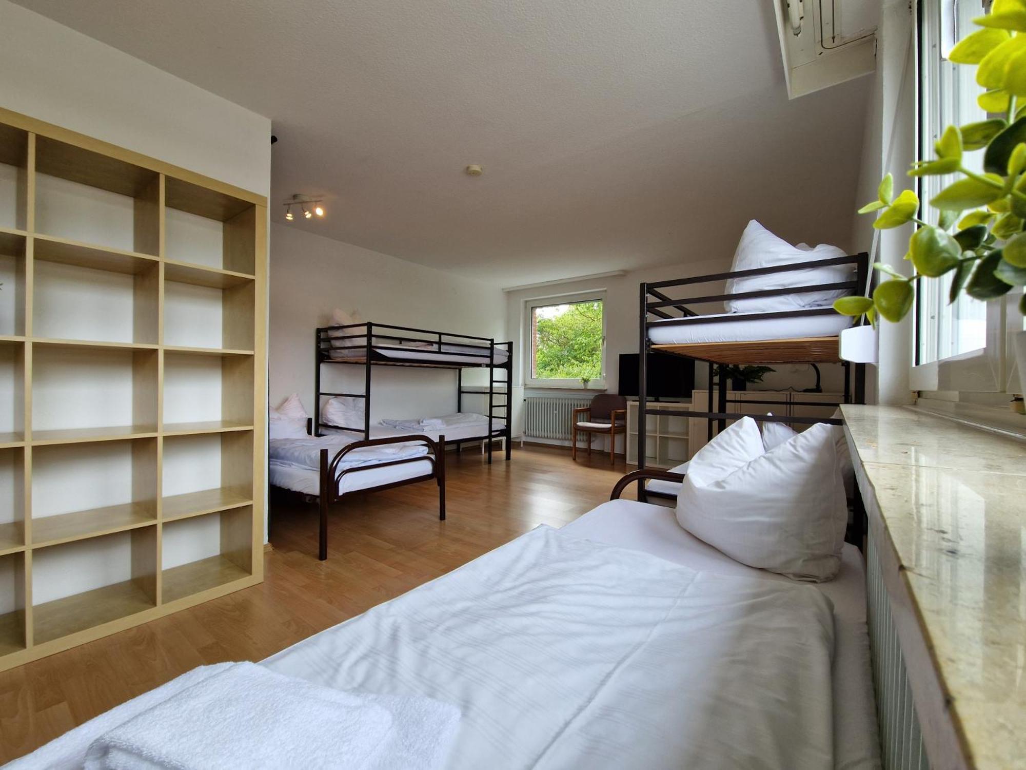Adventure Campus Inn 2*